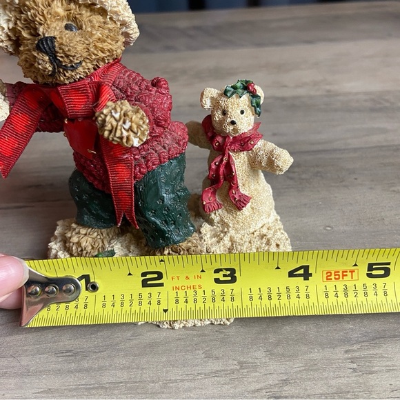 Heart Patch Place Bear Snowball Fight Figurine‎ Christmas Carlton Cards Snowman - Picture 8 of 8